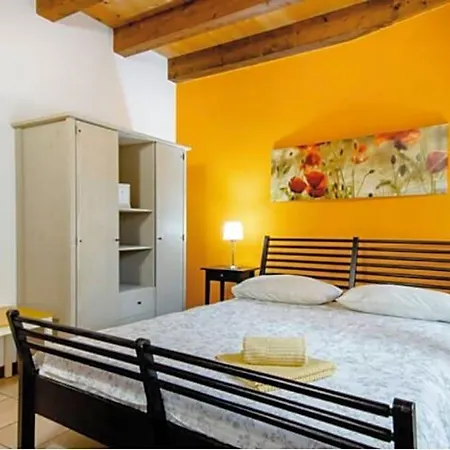 Bed and Breakfast Ai Tigli 3*
